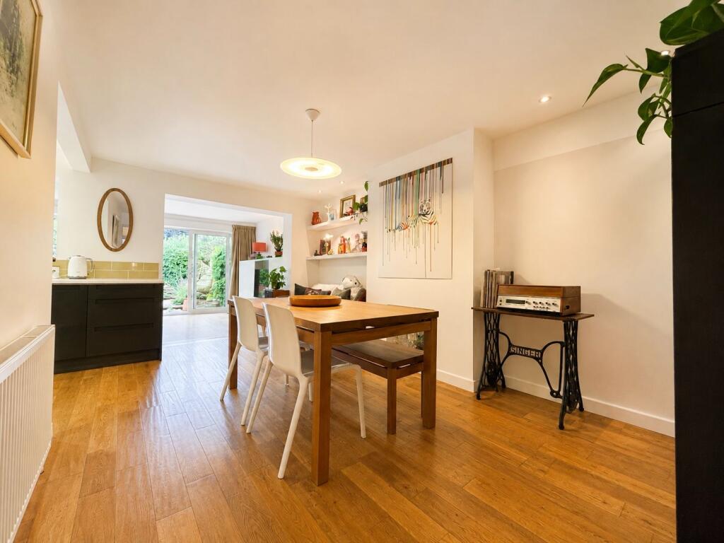 House in Bromsgrove, Wythall - View 5