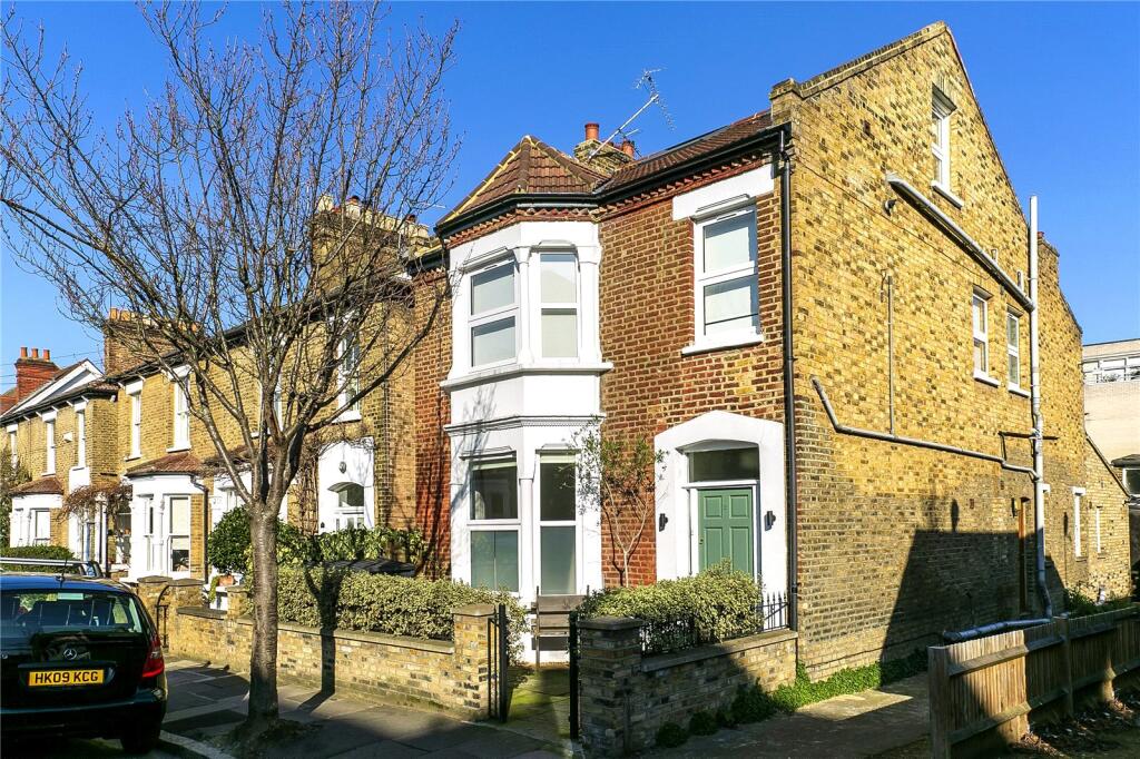 Main image of property: Elm Road, East Sheen, SW14