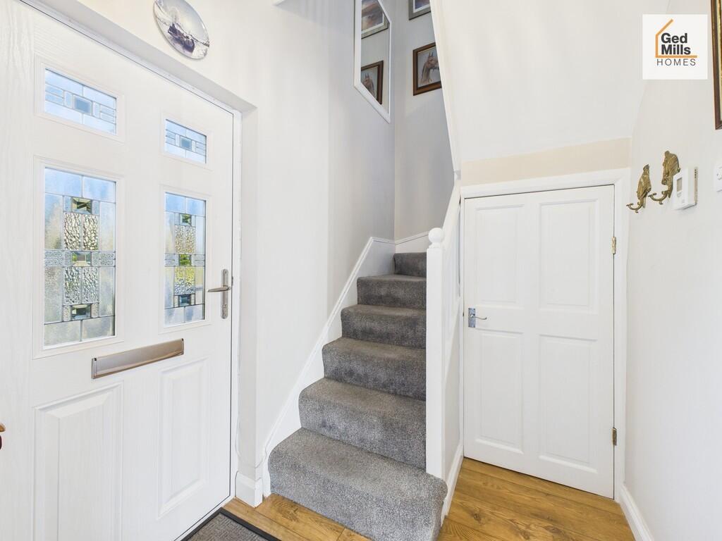 Barton Avenue, Knott-End-On-Sea photo 2