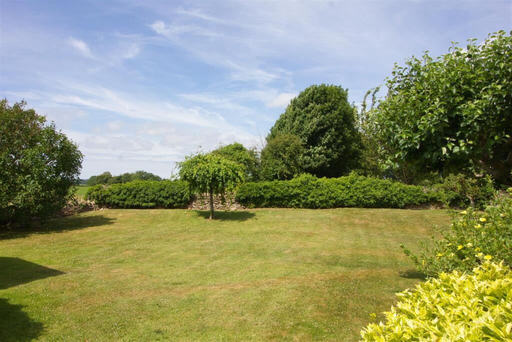 House in Alderton, Luckington - View 3