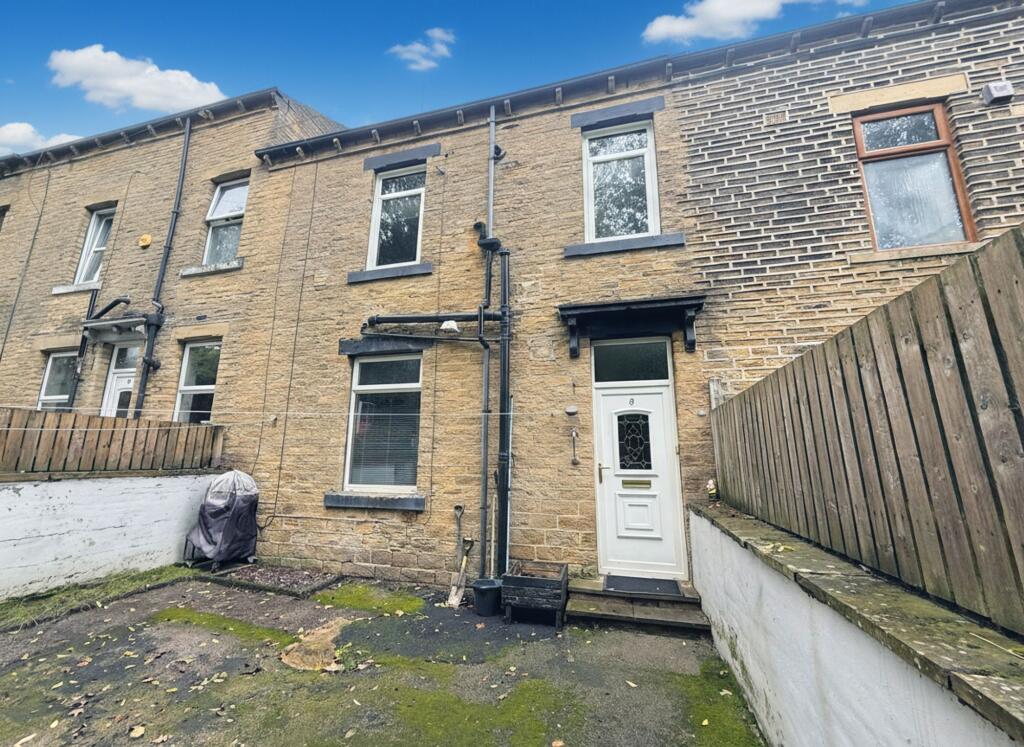 Main image of property: Crossley Terrace South, Halifax, HX3