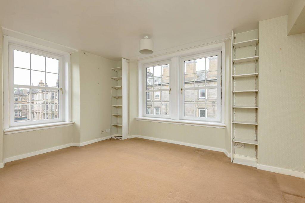 Apartment in Edinburgh, Hillside, Leith Central - View 2
