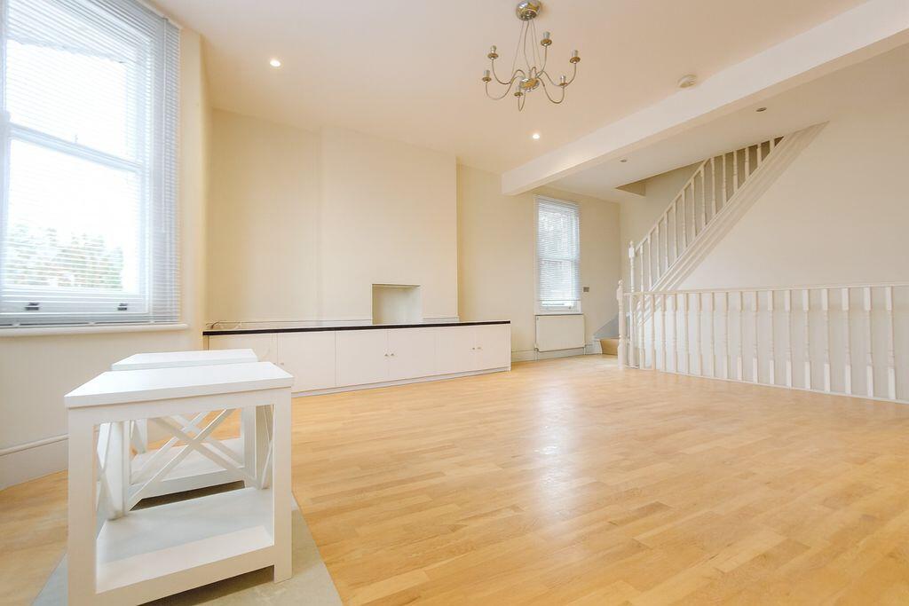 Main image of property: Stunning 3-Bedroom flat - Crouch End N8