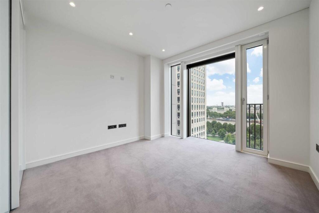 Apartment in London - View 3