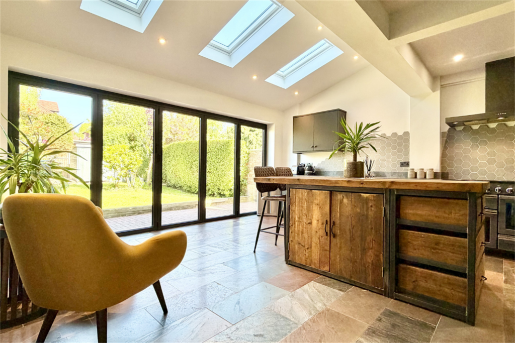 House in Nottingham, Beeston - View 6