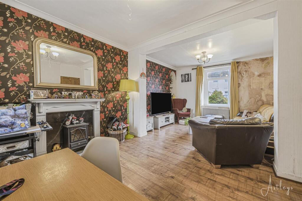 House in Swansea - View 2