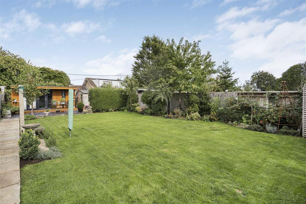 Bicester Road, Launton, Bicester photo 3