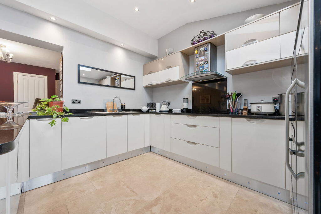 House in Chorley, Heath Charnock - View 6