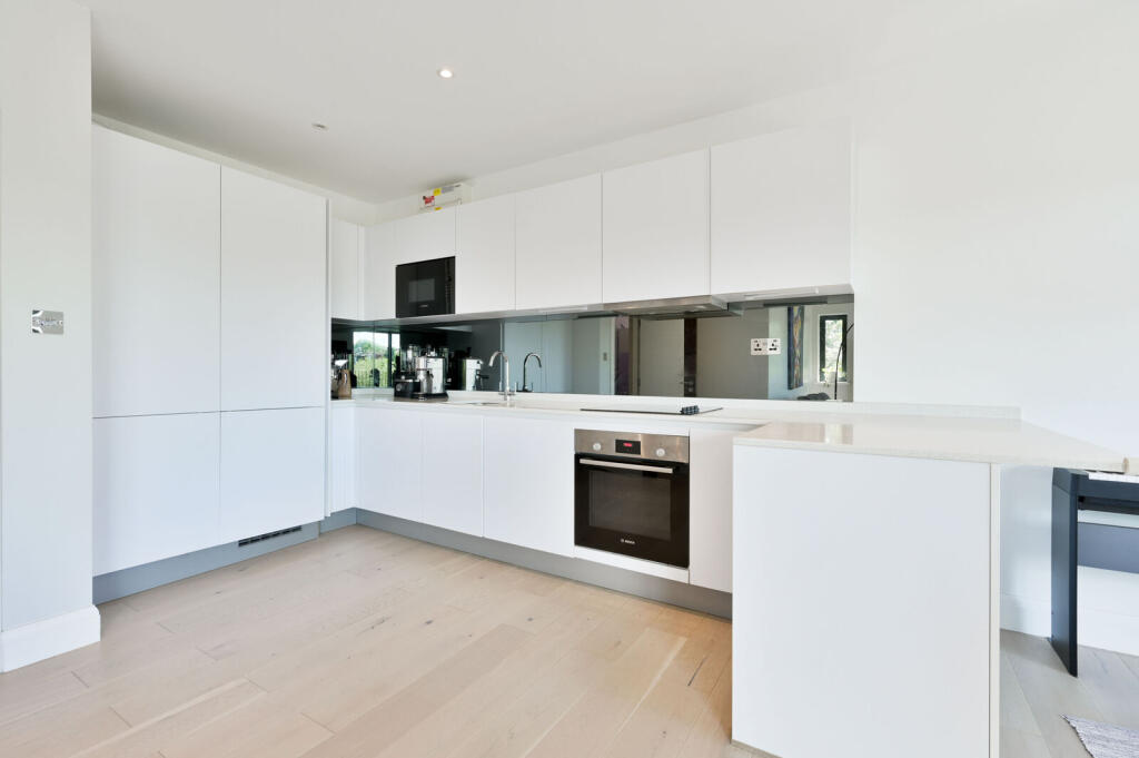 Apartment in London - View 4