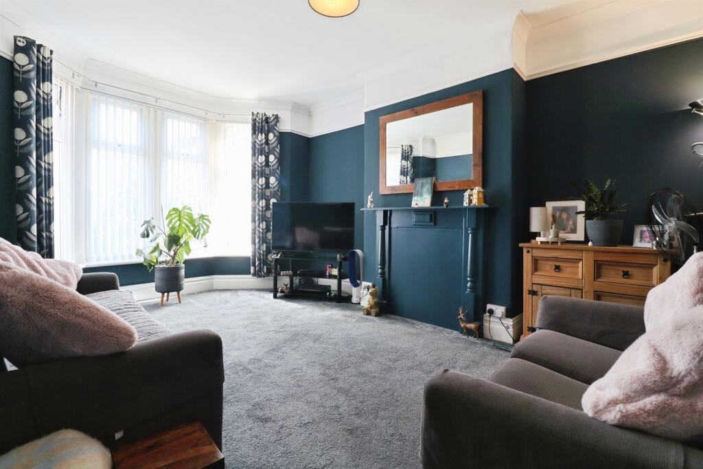 House in Barry - View 3