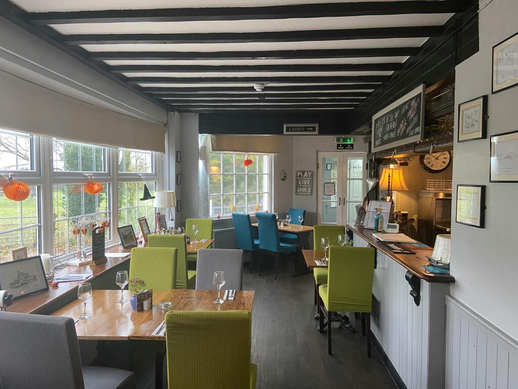 Front Bar Area.JPG