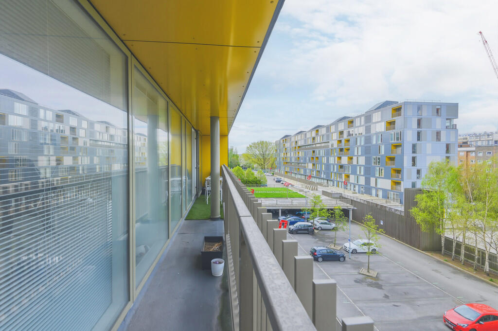 Saxton, The Avenue - View 5