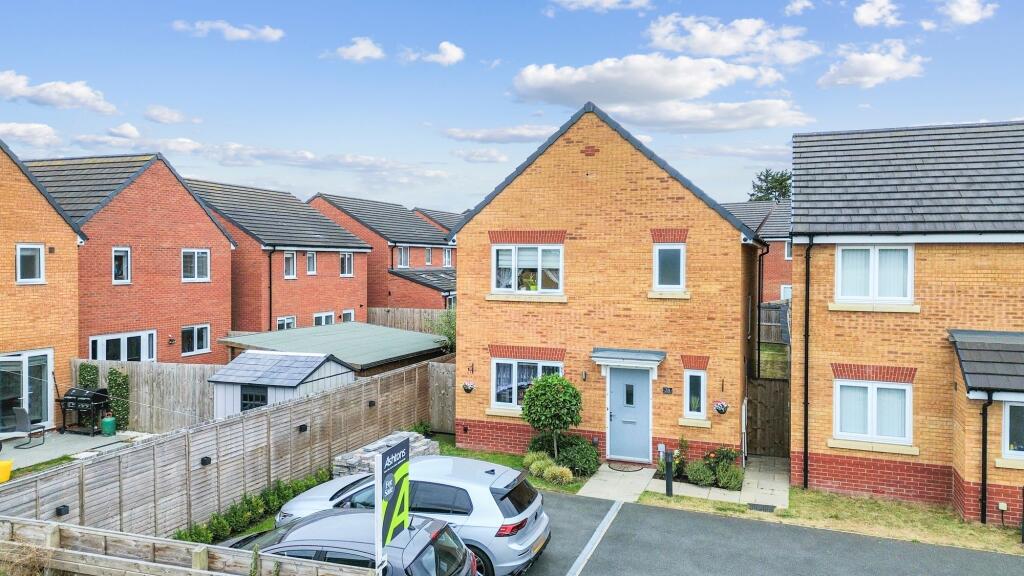 House in Leigh, Hooten Gardens, Bedford