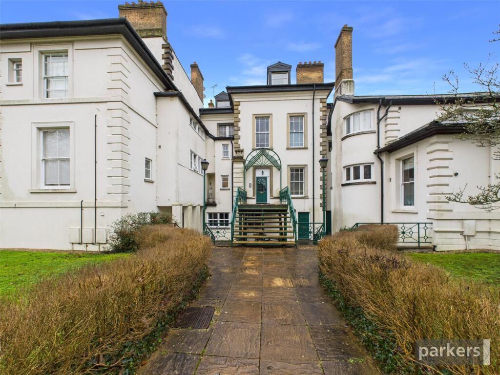 Main image of property: Newlands Avenue, Caversham, Reading, Berkshire, RG4