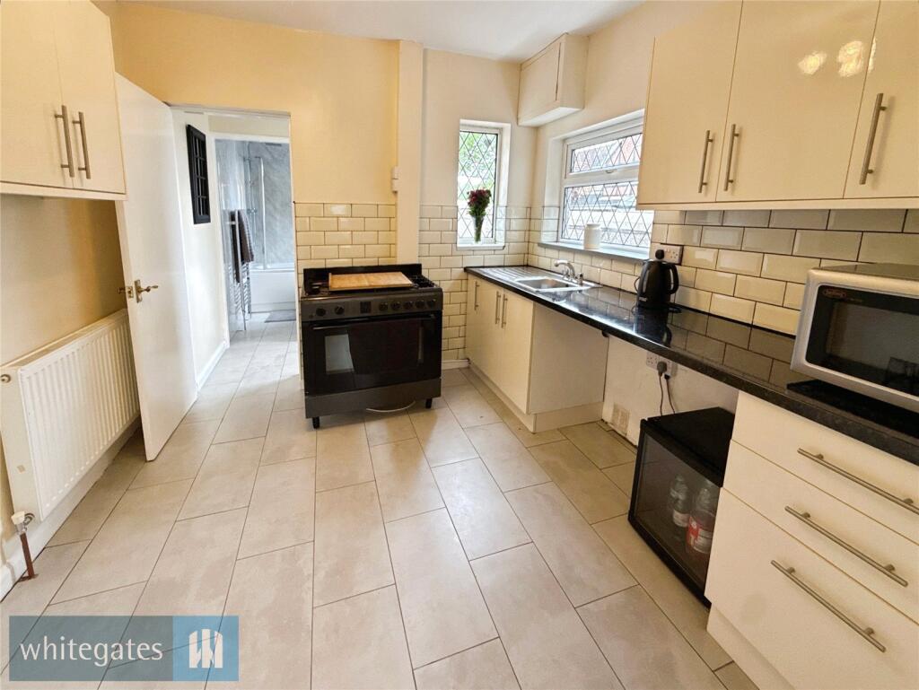Doncaster Road, Barnsley, S70 photo 4