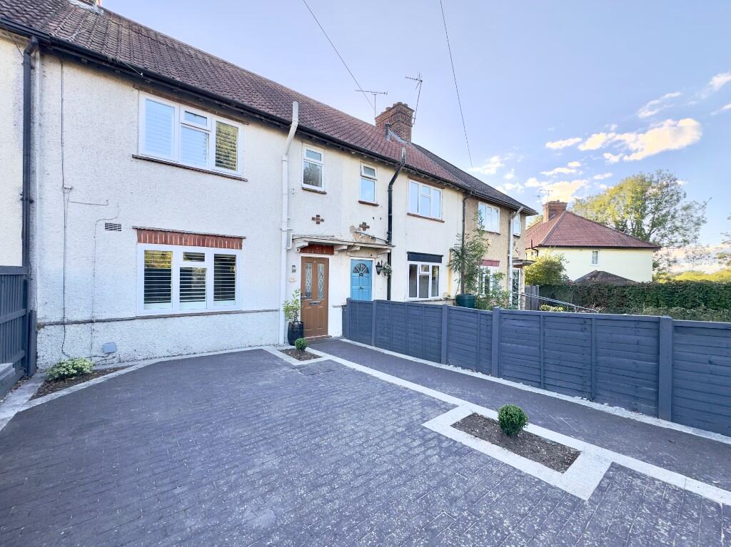 Main image of property: Radlett Road, St. Albans, Hertfordshire, AL2