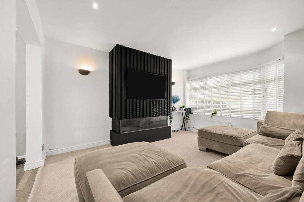 House in Stockport - View 3