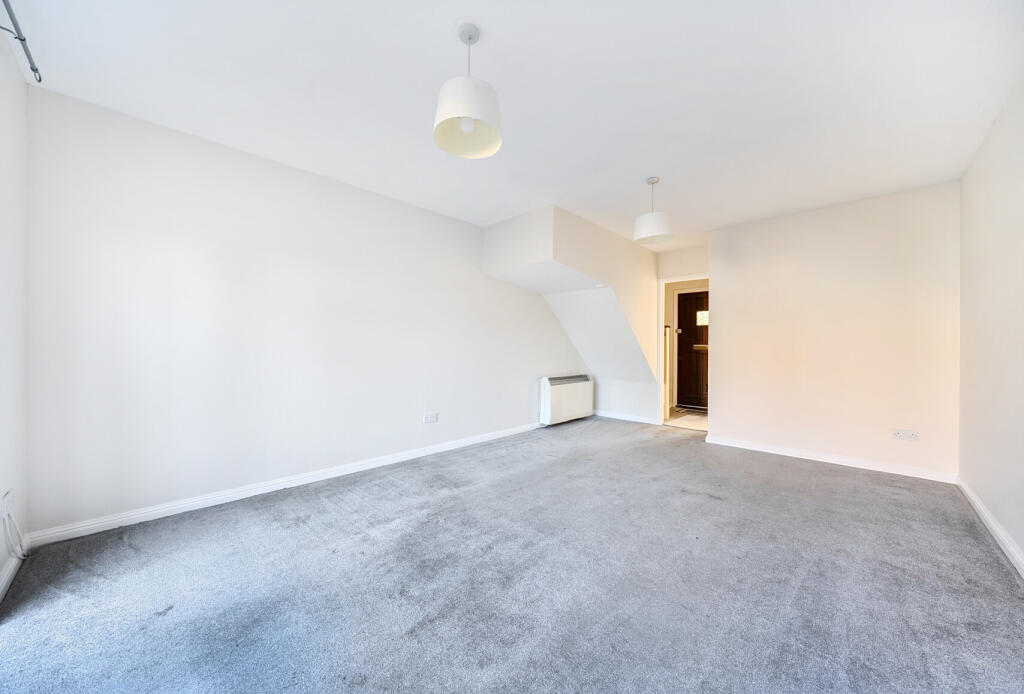 House in Tandridge, Surrey - View 5