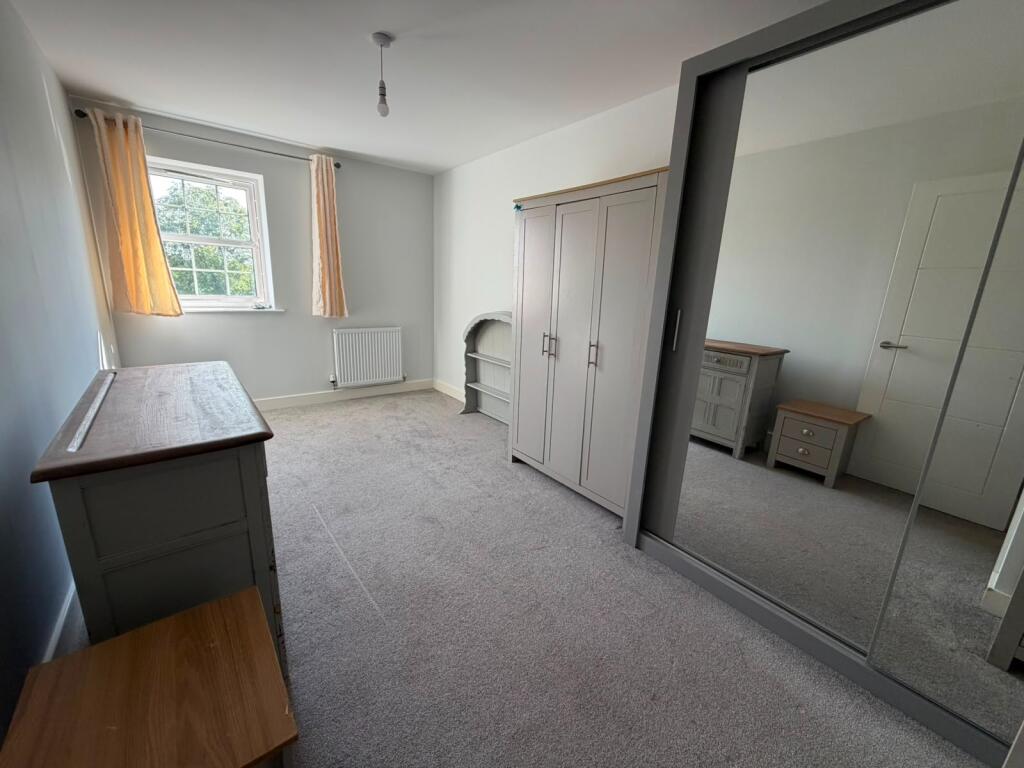 House in St Albans, St Stephen - More