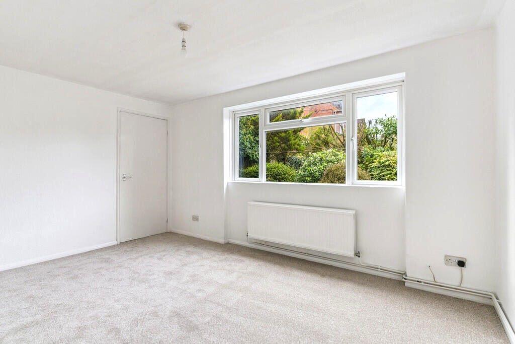 2 Reservoir Cottages, Love Lane, Abbots Langley, WD5 0QA photo 3