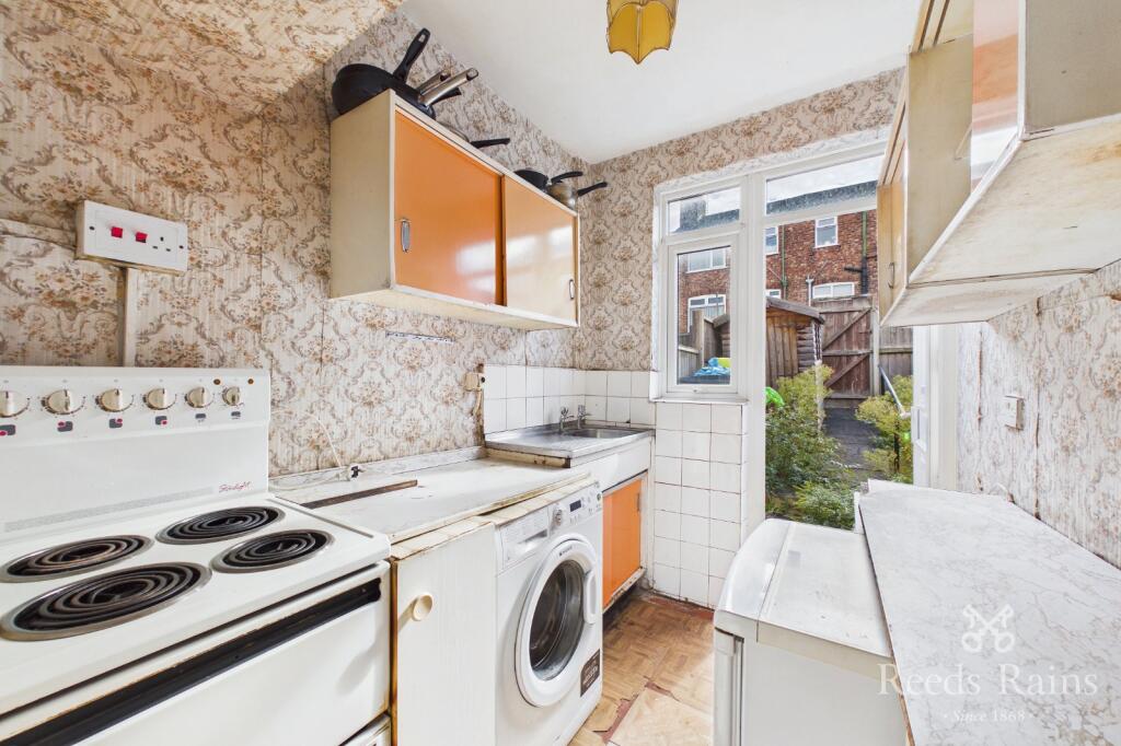 House in Liverpool, Oak Hill Park, Old Swan - More