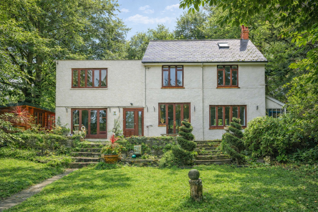 Main image of property: The Roman Way, Glastonbury