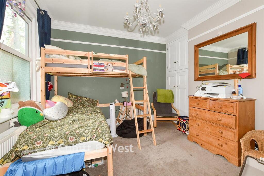 Apartment in East Grinstead, Blackwell - View 5