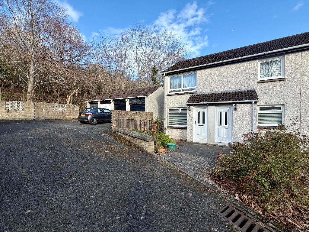 Main image of property: Lennox Gardens, Linlithgow, Linlithgow, EH49