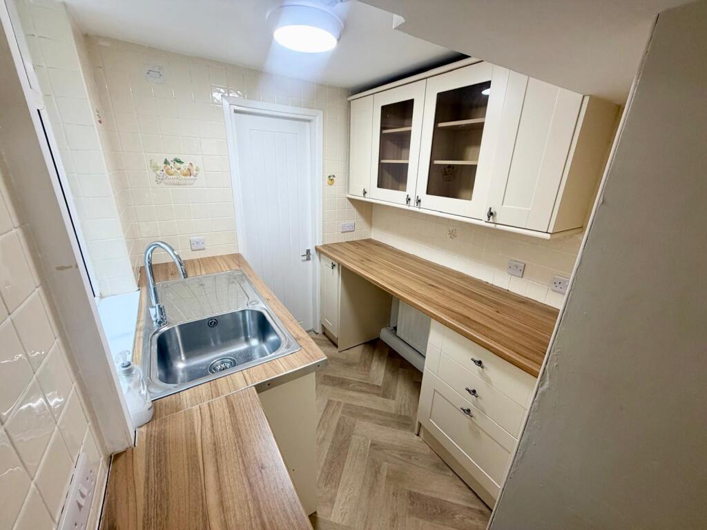 Apartment in Newcastle upon Tyne - View 4