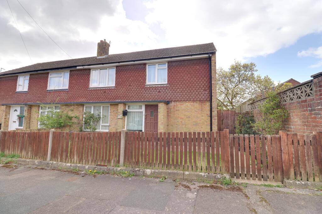 Main image of property: BURSLEDON PLACE, PURBROOK