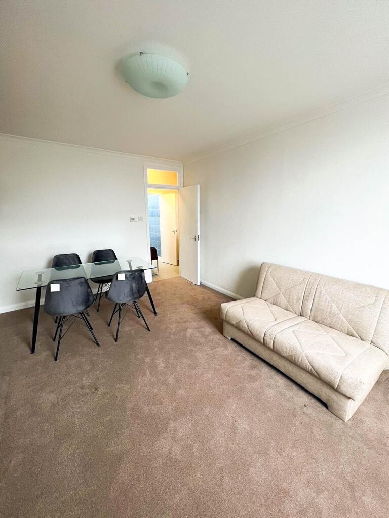 Main image of property: Clapham Road, London, SW9