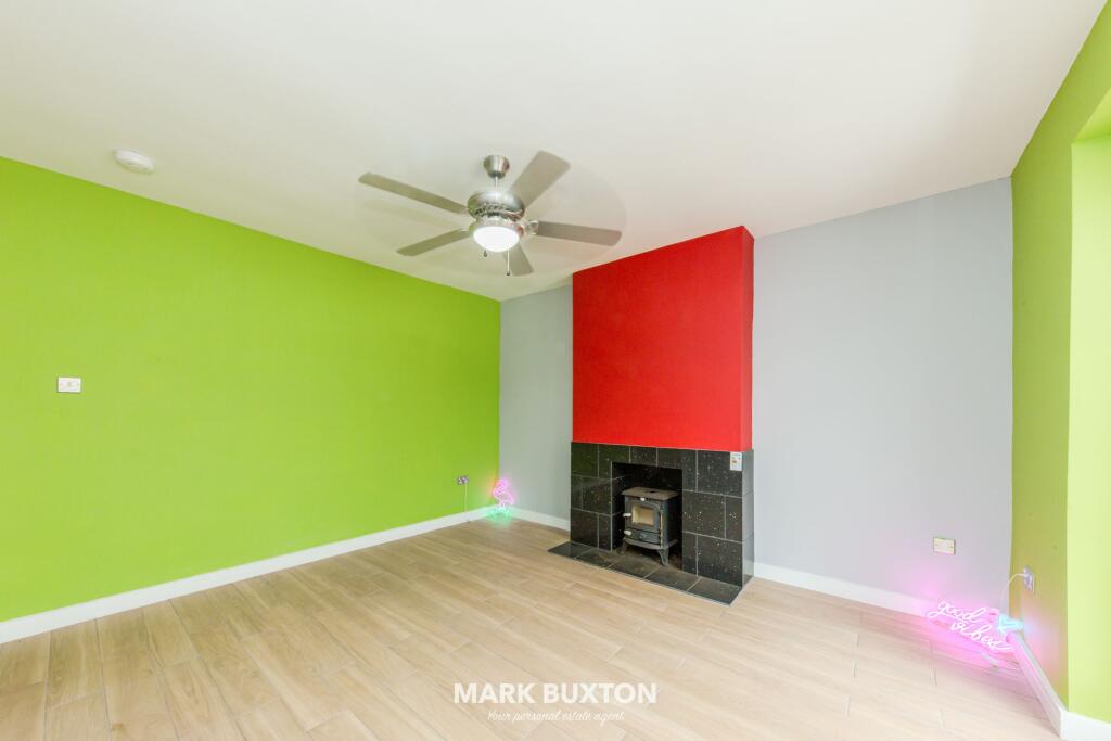 Blurton Road, Blurton, Stoke-on-Trent photo 4