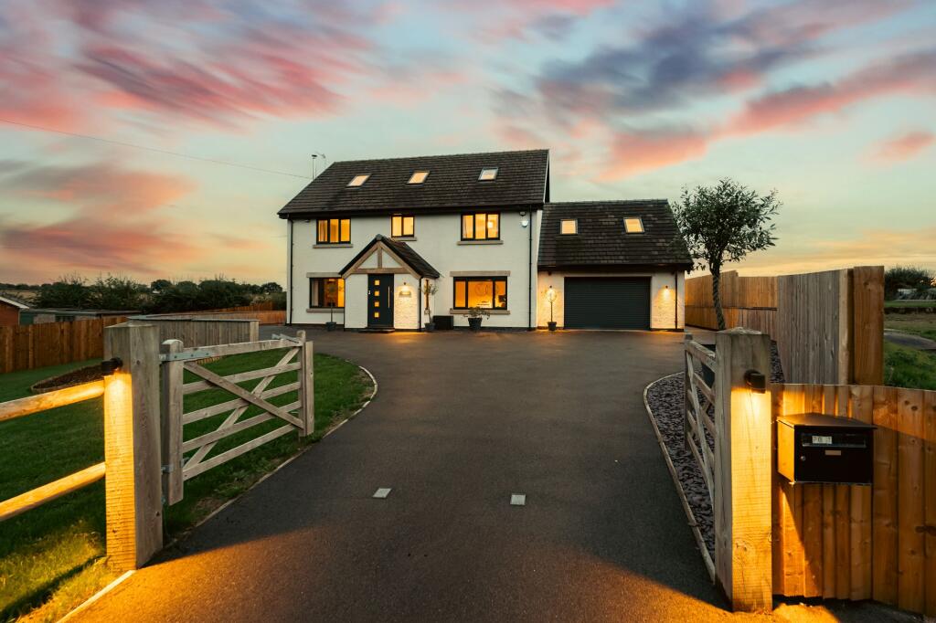 Main image of property: Hermitage Green Lane, Winwick, WA2