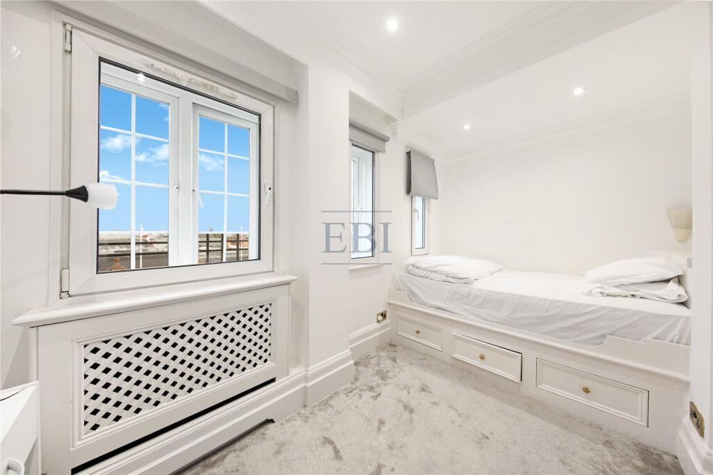 Apartment in London, Knightsbridge - More