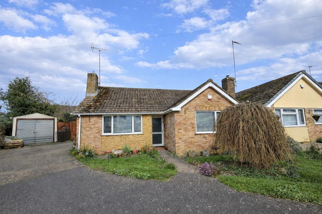 Main image of property: Poplars Close, Banbury, Oxfordshire