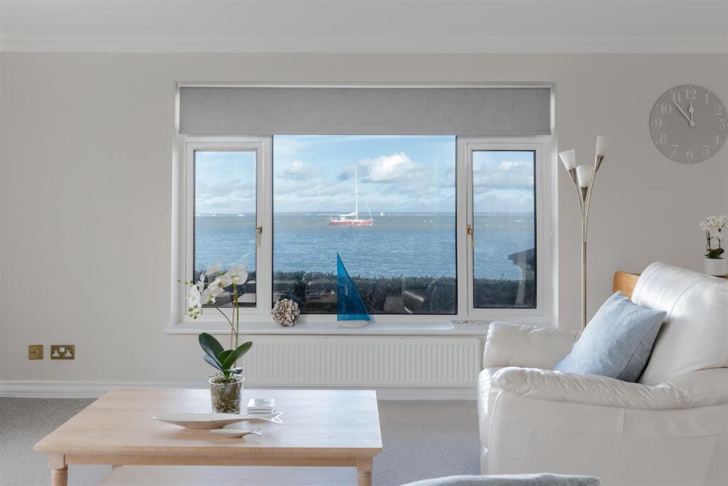 Apartment in Portsmouth - View 5