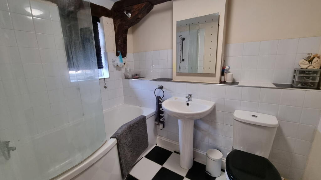 Apartment in East Suffolk, Framlingham - View 5