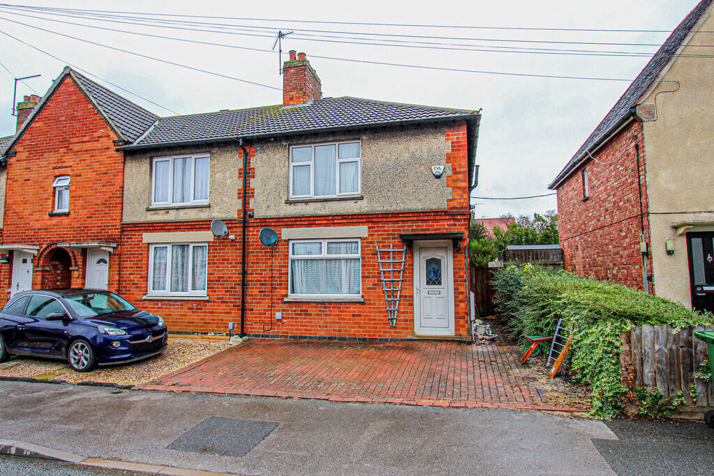 Main image of property: Eastfield Crescent, Finedon