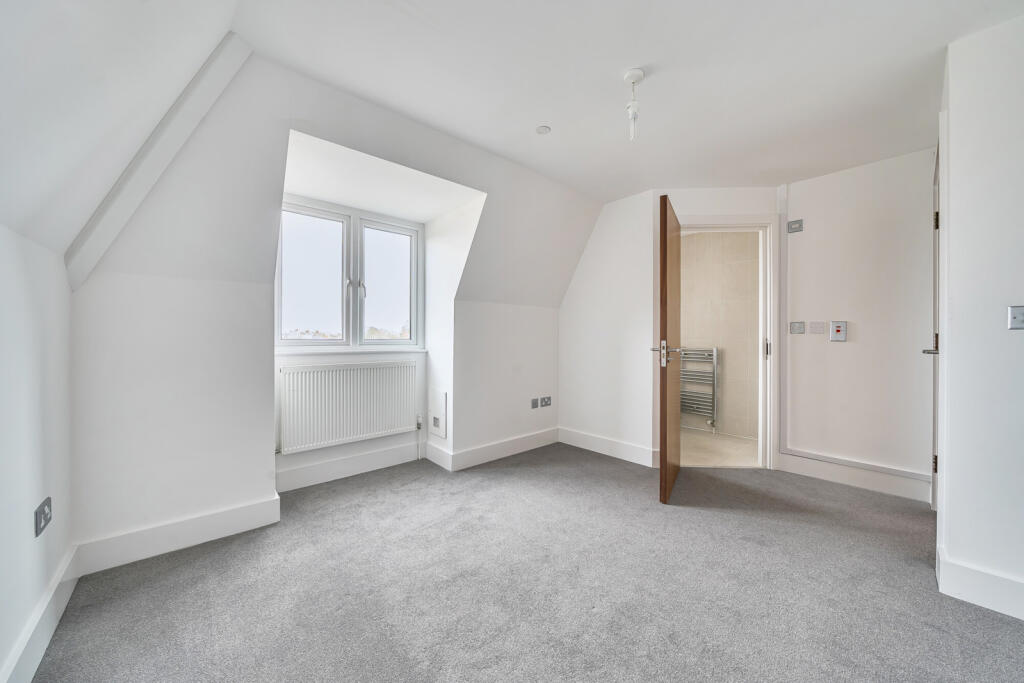 Apartment in Dartford - View 4
