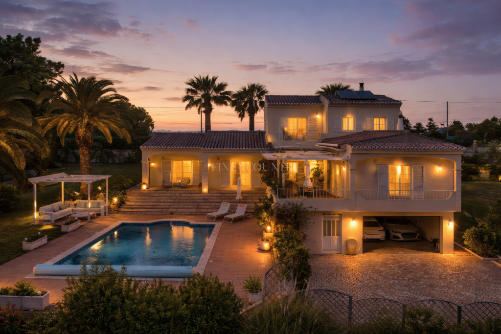 Main image of property: Algarve, Carvoeiro