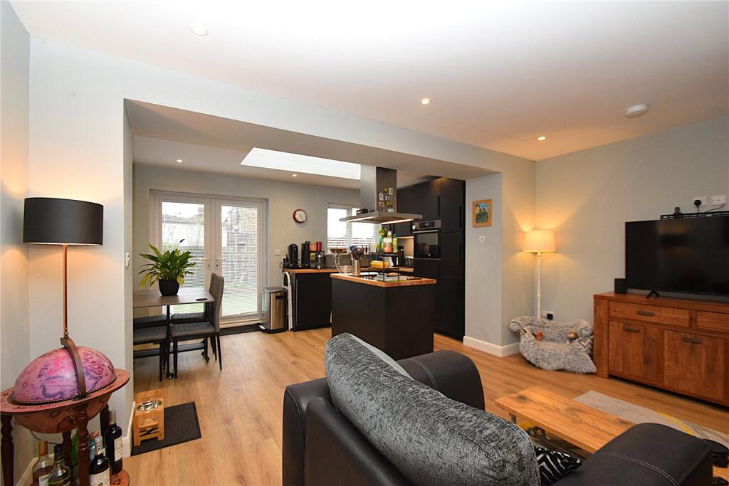 House in York - View 5