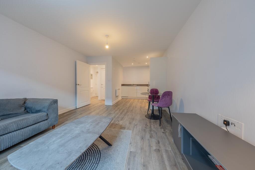 Apartment in Birmingham, Rea Valley, Digbeth - View 4