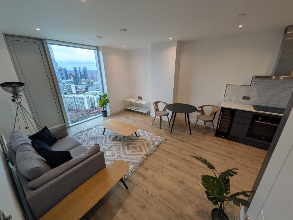 Main image of property: Anaconda cut, 100 Greengate, M3 