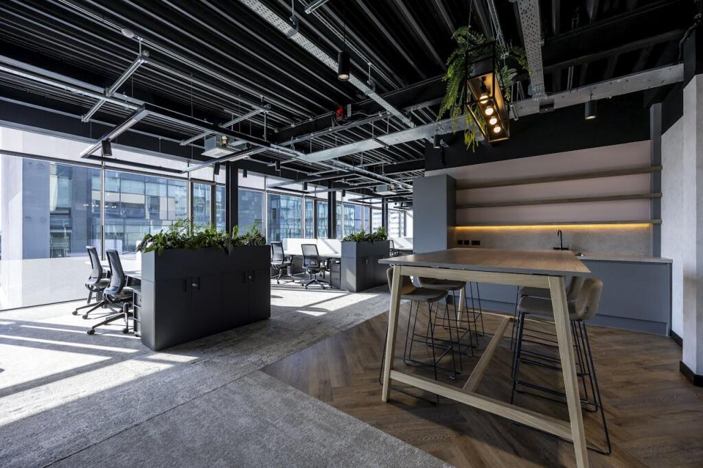 Main image of property: Spectrum, 76 Waterloo Street, Glasgow, G2 7DA