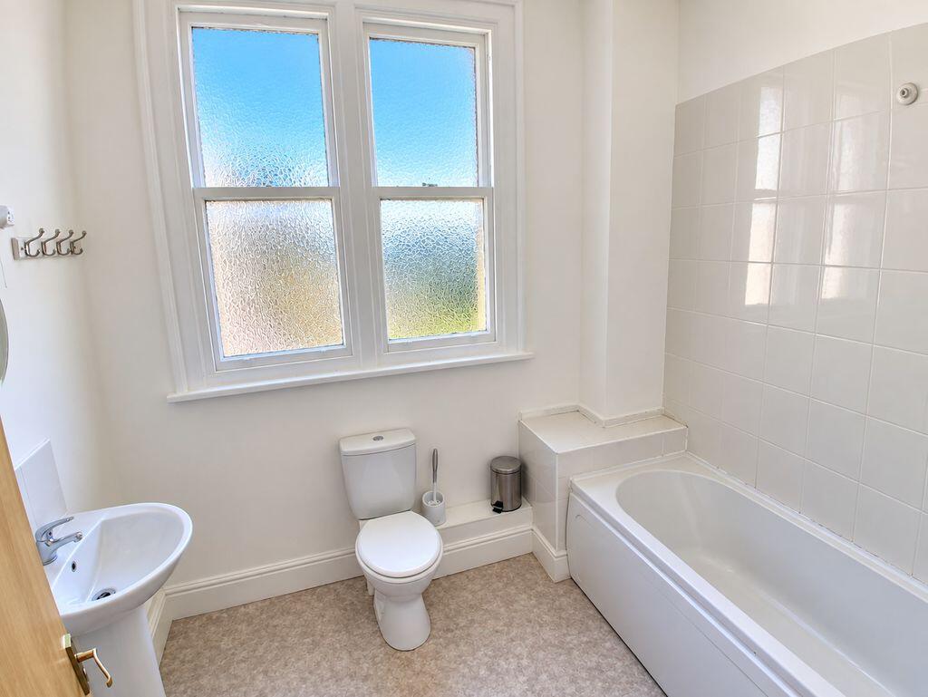 Apartment in Leicester - View 5