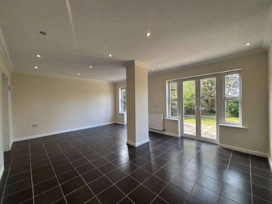 House in Leeds - View 4