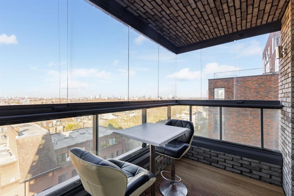 121 Upper Richmond Road, London – pohled 3