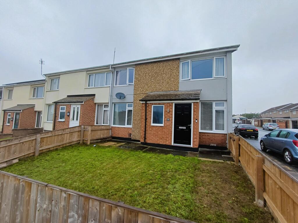 3-bed semi-detached on Goodison Way, Darlington, DL1, £90,000