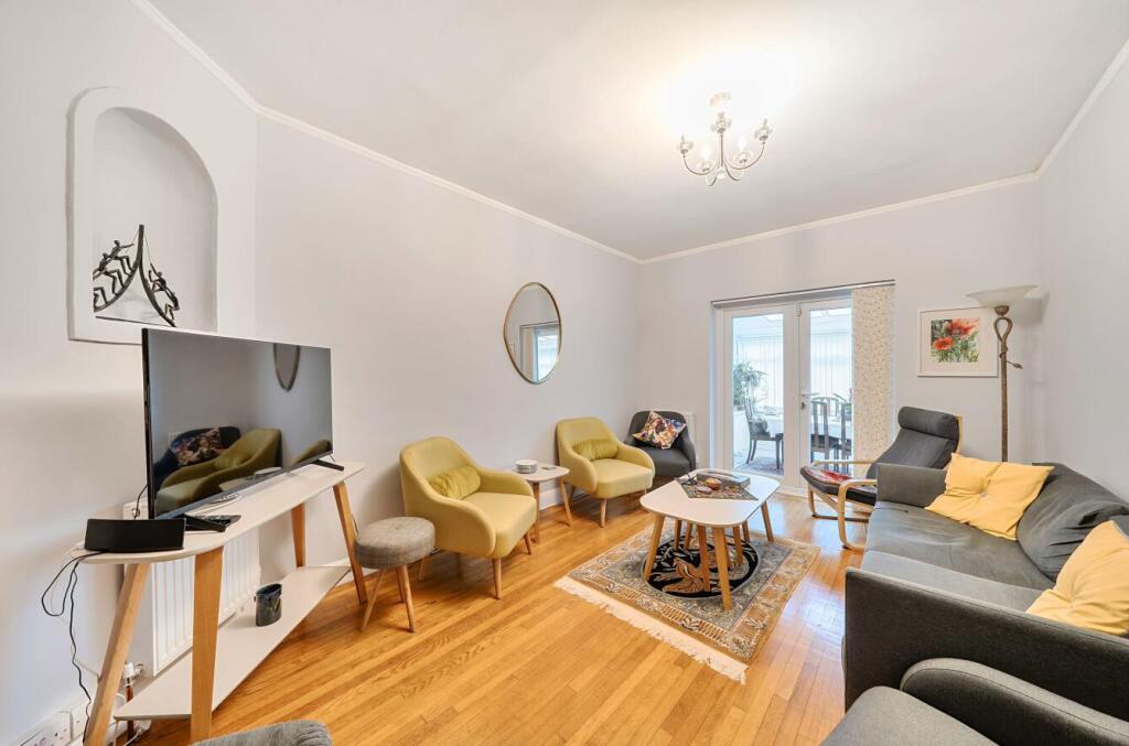 House in Harrow - View 2