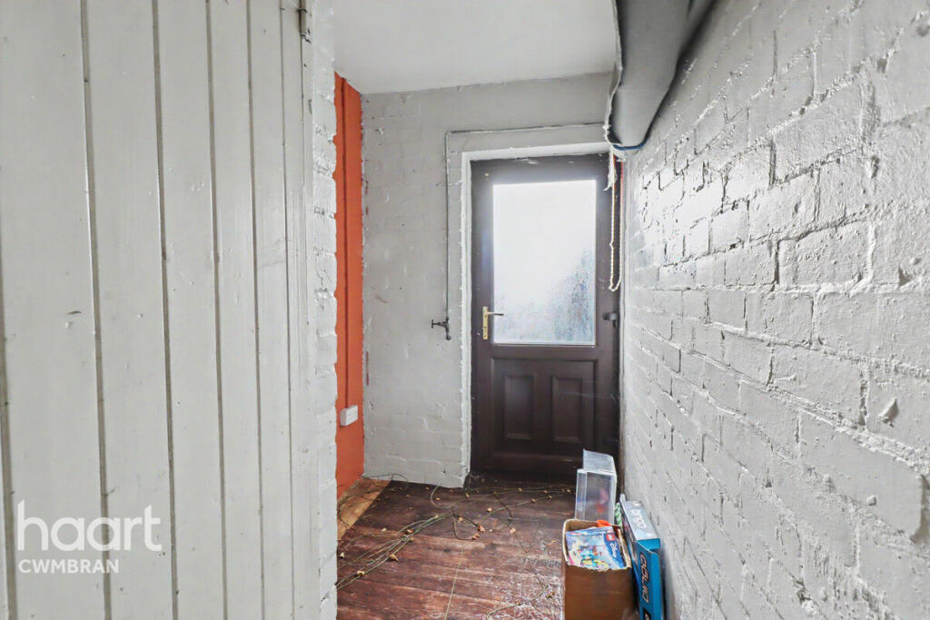 House in Cwmbrân, West Pontnewydd, Upper Cwmbran - View 4